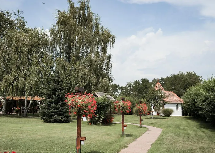 Volcz Csaladi Birtok